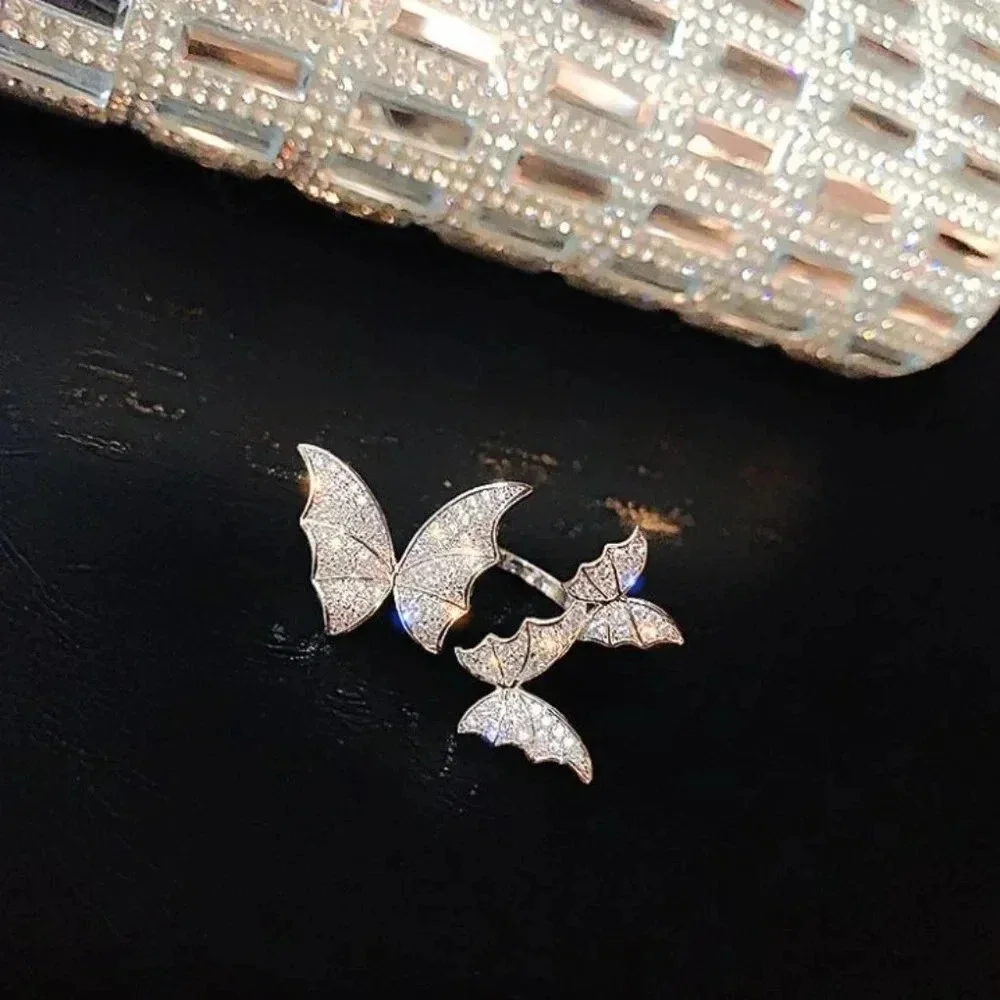 NEW 18k Huge White Gold Diamond Butterfly Ring